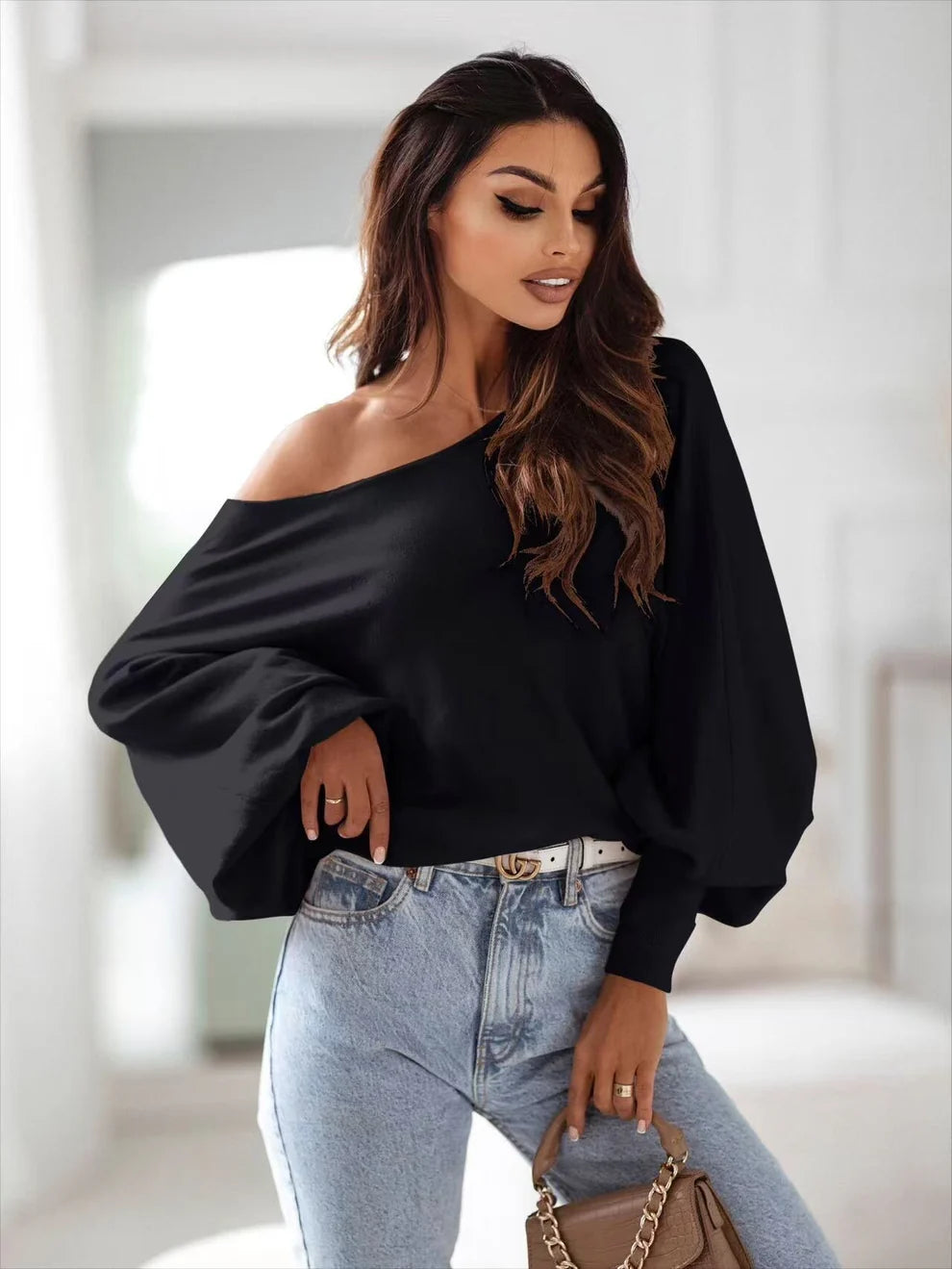 Savannah-Classic Jumper-Black