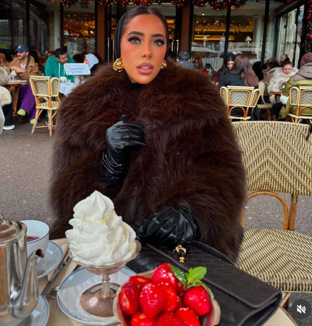 Belle-Premium Faux Fur Coat